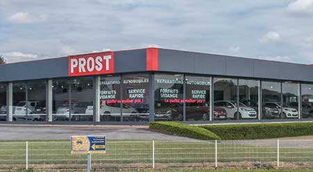 Centre Auto Prost, showroom